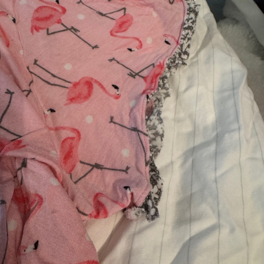 Secret Treasures Pink Flamingo Pajamas - Picture 12 of 16